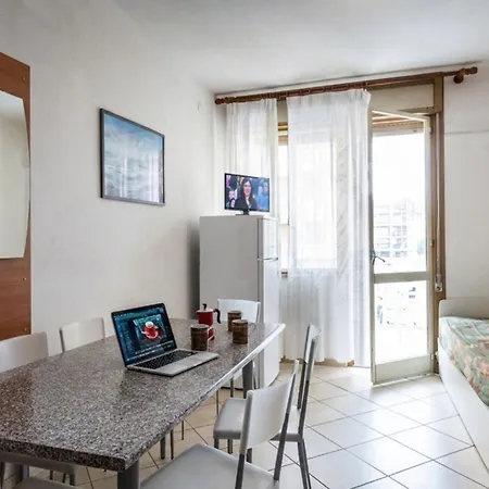 Διαμέρισμα Spacious With Side Sea View Μπιμπιόνε